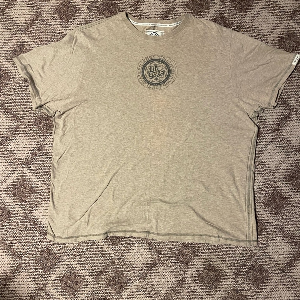 Life is good shirt XXL